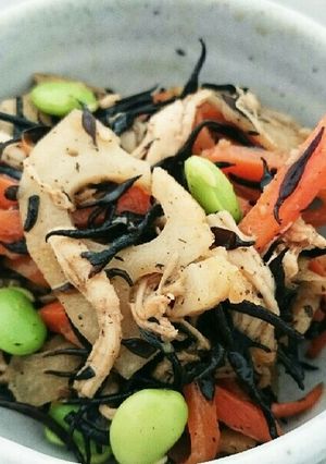 簡単!!鶏のささみとひじきの蓮根きんぴら-レシピのメイン写真