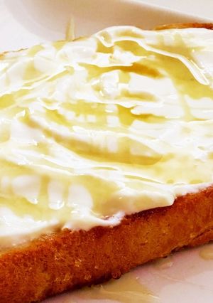 食べ過ぎ注意！簡単すぎるヨーグルトパン-レシピのメイン写真