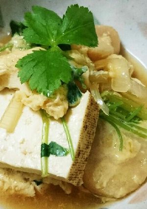 簡単!!三つ葉香る豆腐と麩の玉子とじ-レシピのメイン写真