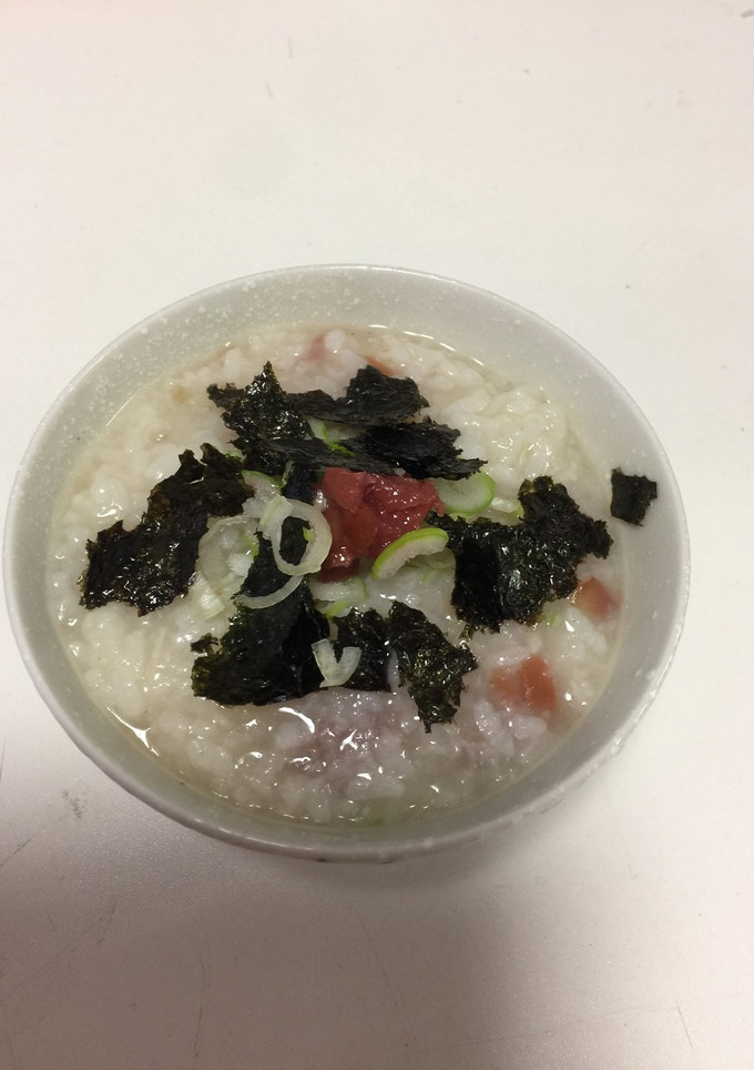 梅ぇ〜とろろ粥-レシピのメイン写真