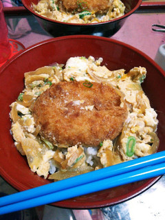 我が家のコロッケの玉子とじ丼-レシピのメイン写真