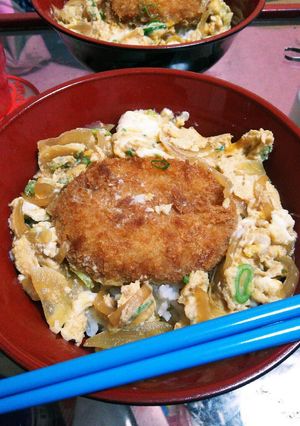 我が家のコロッケの玉子とじ丼-レシピのメイン写真