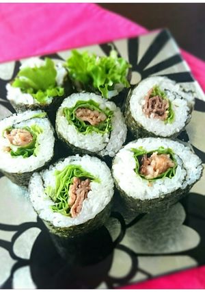 牛肉とレタスの巻き寿司★節分の恵方巻にも-レシピのメイン写真
