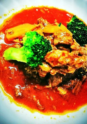 牛スジ肉のトマト赤ワイン煮込み-レシピのメイン写真