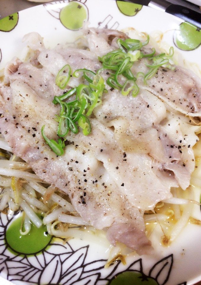 もやしと豚肉のレンジ蒸し-レシピのメイン写真