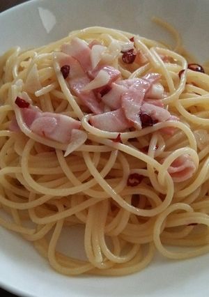 シンプルにペペロンチーノ-レシピのメイン写真