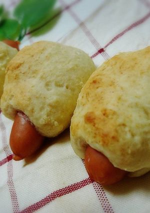 HM簡単ウインナーロール♪朝食やおやつに-レシピのメイン写真