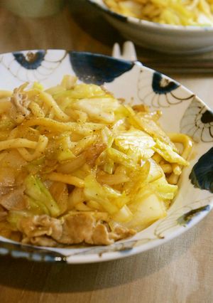 コク旨っ♪にんにく醤油焼うどん-レシピのメイン写真