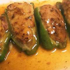 รูปของ 鶏だんごde♡ピーマンの肉詰め