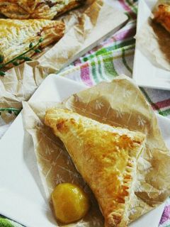 栗きんとんで♪三角マロンチョコパイ-レシピのメイン写真