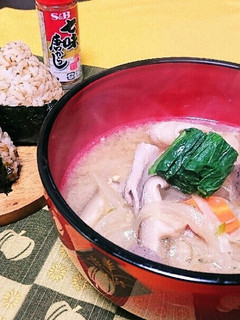 生姜香る☆我が家の豚汁-レシピのメイン写真