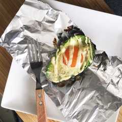 アボカドと卵のオーブン焼き-レシピのメイン写真