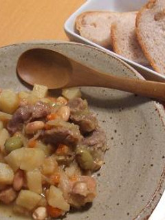 豆と野菜とお肉の煮込み~♪-レシピのメイン写真