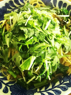 春菊と水菜の塩こんぶパスタ-レシピのメイン写真