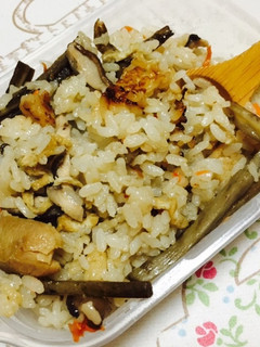 かんたん炊き込みご飯-レシピのメイン写真