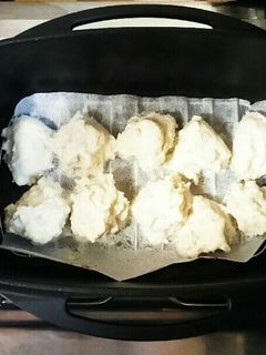 ココットダッチオーブンで手づかみ肉団子-レシピのメイン写真