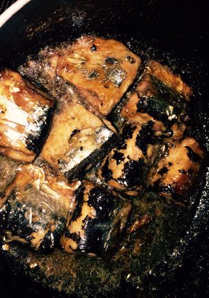 【覚書】さんまの水煮缶で甘辛★梅バター丼-レシピのメイン写真