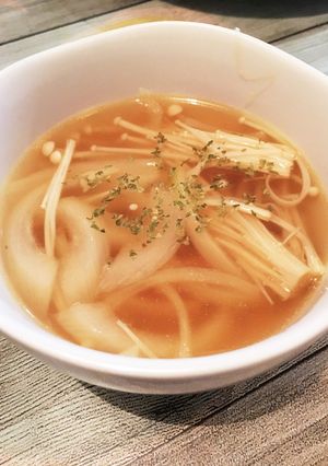 チョー簡単オニオンスープ コンソメ味-レシピのメイン写真