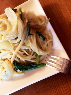 ほうれん草と玉葱のクリームパスタ-レシピのメイン写真
