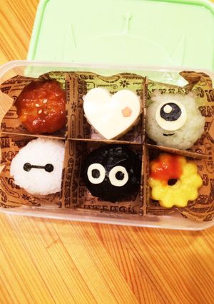 バレンタインにチョコ風キャラ弁★-レシピのメイン写真