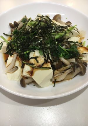 しめじと三つ葉の湯豆腐風-レシピのメイン写真
