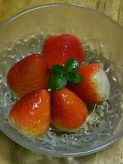 いちごのマリネ-レシピのメイン写真