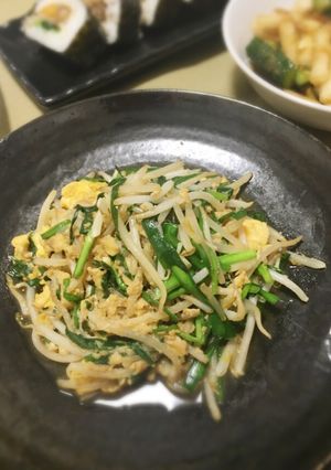スタミナ満点☆ニラ玉もやし炒め-レシピのメイン写真