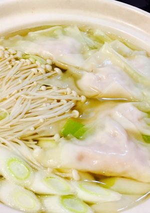 ツルッと美味しいワンタン鶏つくね鍋-レシピのメイン写真