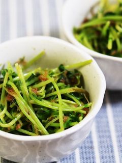 5分で簡単!サッパリ豆苗のおかか和え-レシピのメイン写真
