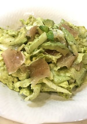 簡単☆生ハムとアボカドの濃厚バジルサラダ-レシピのメイン写真