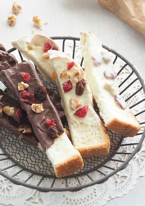 食パンのサクサクチョコスティック-レシピのメイン写真