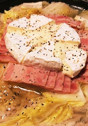 豚肉と白菜のカマンベールチーズ鍋-レシピのメイン写真