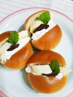 ちょとおめかし♡クリームバナナチョコパン-レシピのメイン写真