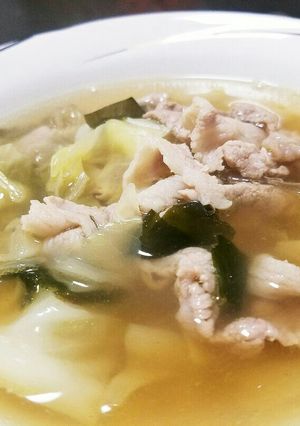 簡単☆キャベツと豚肉のコンソメスープ♪-レシピのメイン写真