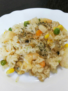 「魔法のだし塩」☆炊飯器シーフードピラフ-レシピのメイン写真