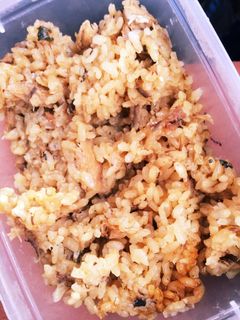 超簡単!もっちりしたサバ缶炊き込みご飯!-レシピのメイン写真