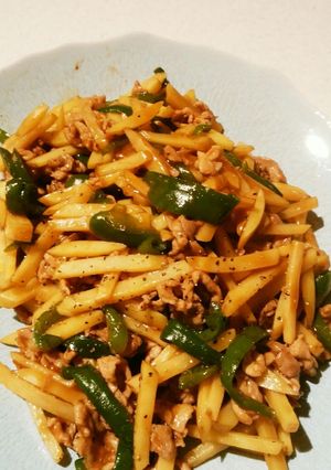 じゃが芋で節約♪我が家の青椒肉絲♡-レシピのメイン写真