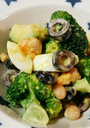 ブロッコリーとアボカドとお豆のデリサラダ-レシピのメイン写真