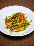 簡単副菜！たっぷりキムチ胡瓜