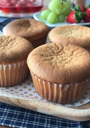 バター不使用のふわっと軽〜いカップケーキ-レシピのメイン写真