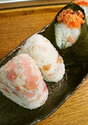 みょうがの酢漬けと明太子おにぎり-レシピのメイン写真