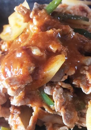 トロッと豚小間肉と玉ねぎのケチャップ炒め-レシピのメイン写真
