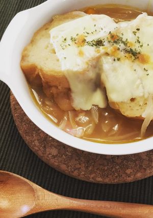 レンチンで時短オニオングラタンスープ-レシピのメイン写真