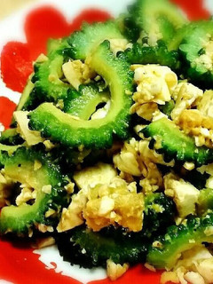 台湾料理☆鹹蛋炒苦瓜(塩卵とゴーヤ炒め)-レシピのメイン写真