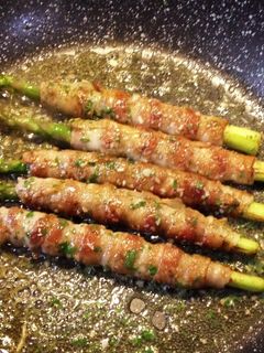 アスパラ1本!豚バラ香草焼き♪-レシピのメイン写真