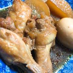 A picture of ほろほろ!手羽元と大根の甘辛煮♡.