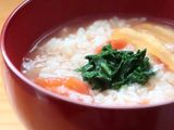 熱湯で煮る★美味★カットトマトで七草粥