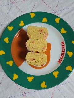 お弁当。卵焼き。かにかまぼこ入り-レシピのメイン写真