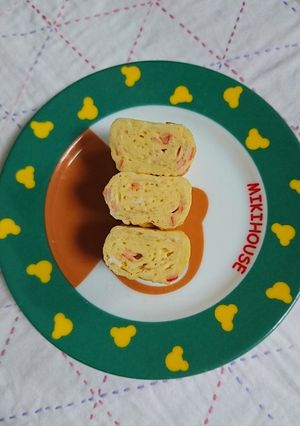 お弁当。卵焼き。かにかまぼこ入り-レシピのメイン写真