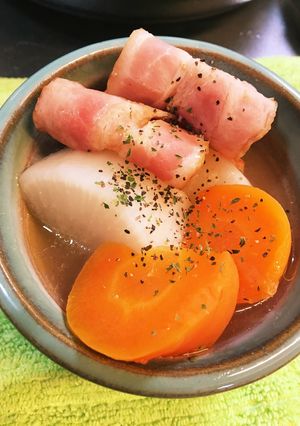 大根 人参 ベーコンのコンソメ煮-レシピのメイン写真